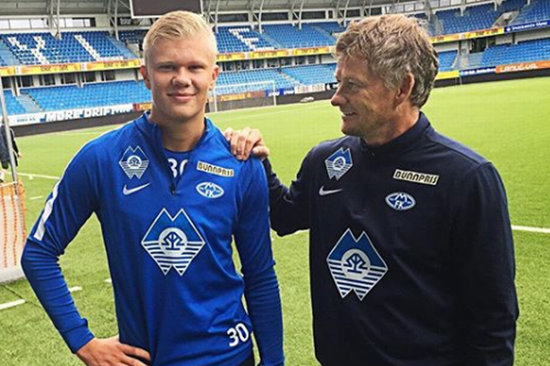 世欧预战报：奥亚萨瓦尔双响，西班牙4-0格鲁吉亚基本锁定出线（西班牙4-0格鲁吉亚，奥亚萨瓦尔双响：欧预赛出线基本到手）