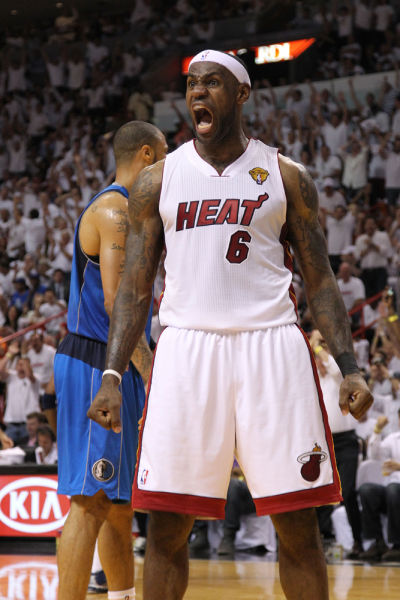 北青：多地表达过愿意办U20亚洲杯；国足原本10月在杭州集训（北青：多地愿承办U20亚洲杯，国足原定10月在杭州集训）