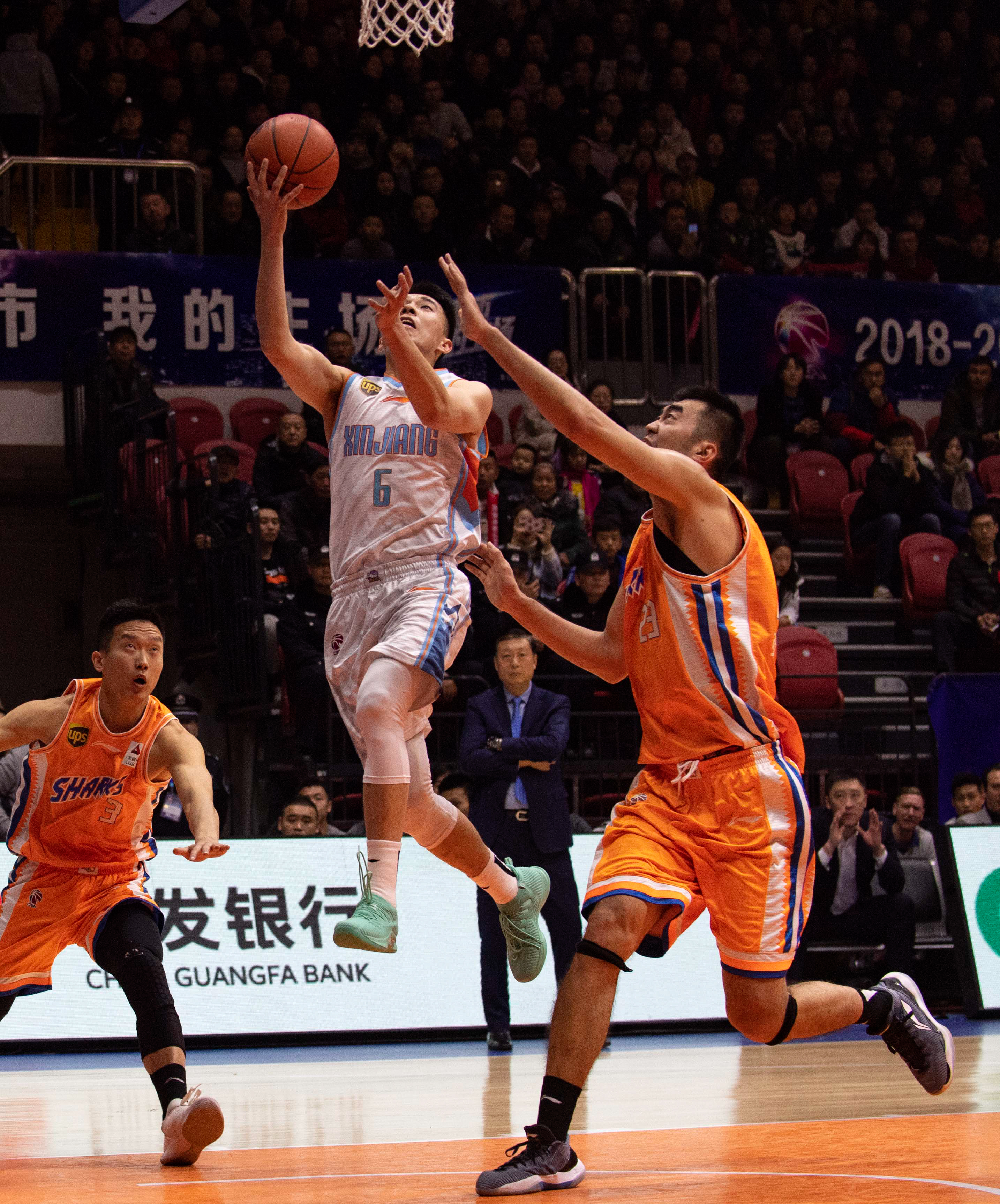 德甲前瞻：狼堡3连败状态低迷，近7次对战勒沃库森难求1胜（德甲前瞻：狼堡陷三连败低谷，近7战勒沃库森仍无胜绩）