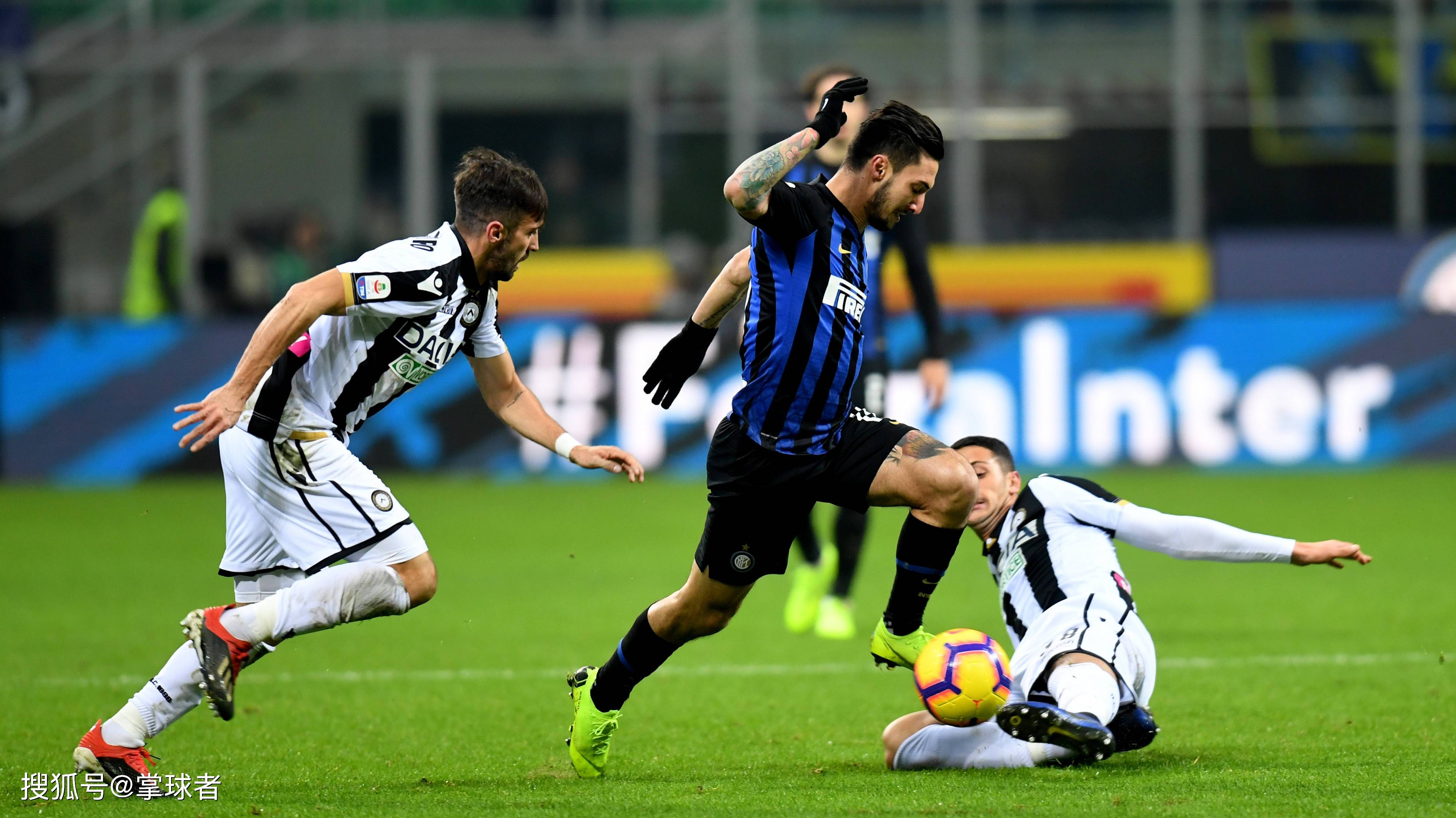 记者：国米签哈伊杜克18岁中卫布拉尼米尔的交易已完成80%（记者：国米引进哈伊杜克18岁中卫布拉尼米尔的交易进度已达80%）