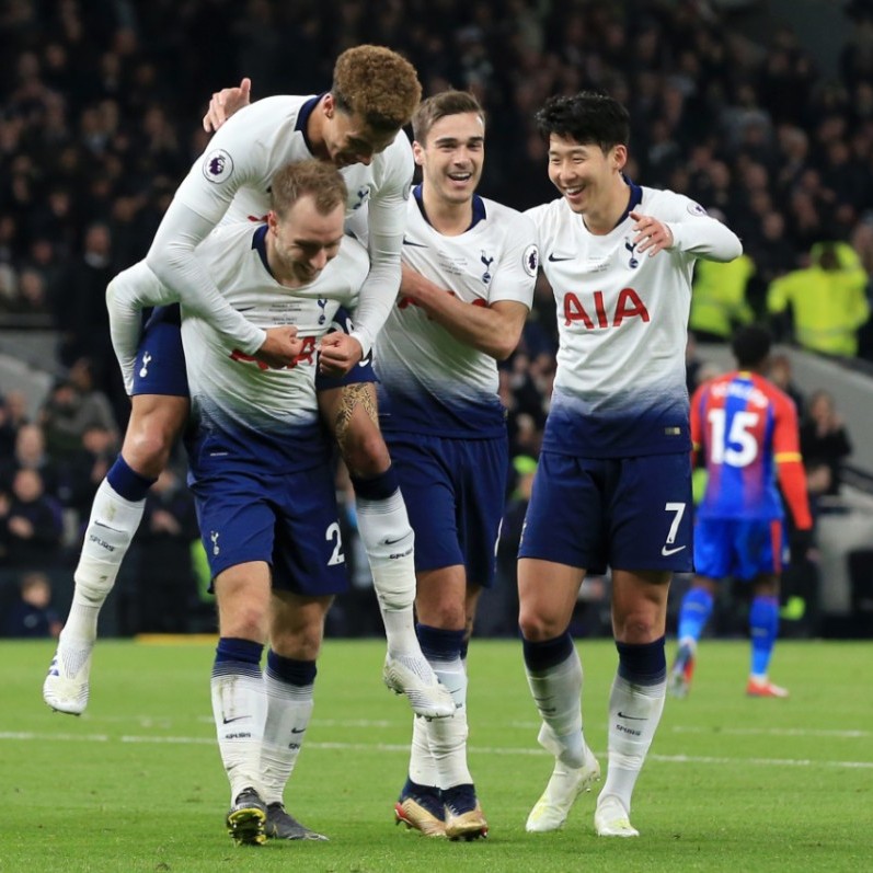 赫拉芬贝赫：我父亲总说我应该多射门；很高兴明天能见到TAA（赫拉芬贝赫：父亲常让我多射门，期待明日与TAA相见）